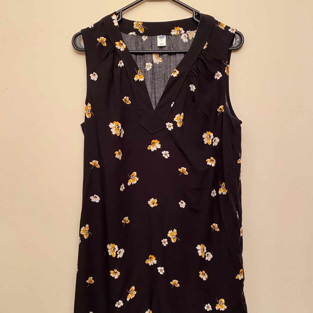 Cute floral pattern dress